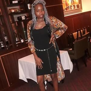 Meet your Posher, Latasha